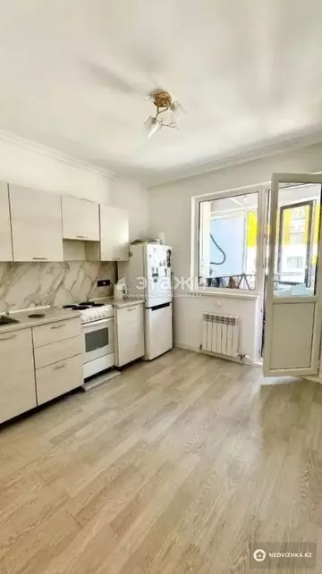 39 м², 1-комнатная квартира, этаж 8 из 12, 39 м², изображение - 2