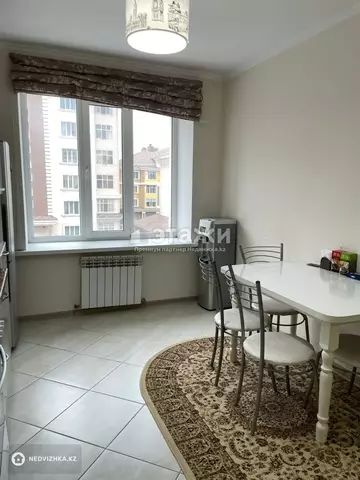 1-комнатная квартира, этаж 3 из 6, 43 м²