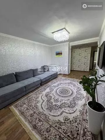 3-комнатная квартира, этаж 3 из 9, 80 м²