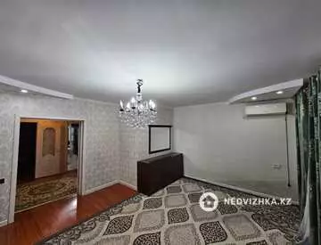 2-комнатная квартира, этаж 3 из 4, 62 м², на длительный срок