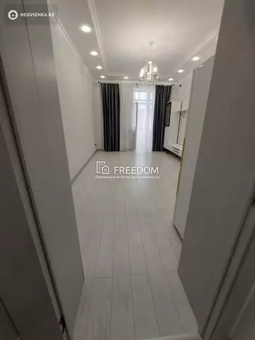 2-комнатная квартира, этаж 4 из 9, 50 м²