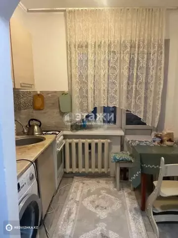 1-комнатная квартира, этаж 4 из 4, 32 м²