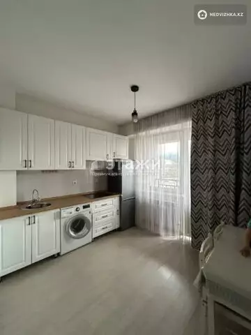 1-комнатная квартира, этаж 5 из 9, 40 м²