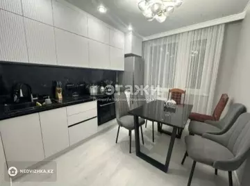 2-комнатная квартира, этаж 5 из 19, 54 м²