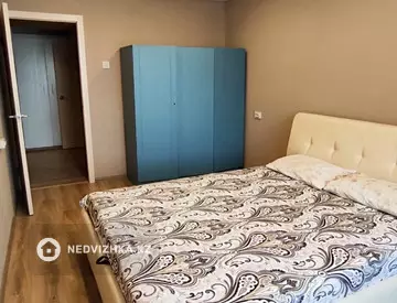 1-комнатная квартира, этаж 2 из 5, 40 м², на длительный срок