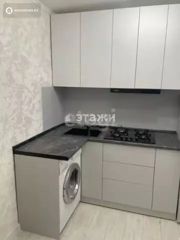 2-комнатная квартира, этаж 3 из 4, 50 м²