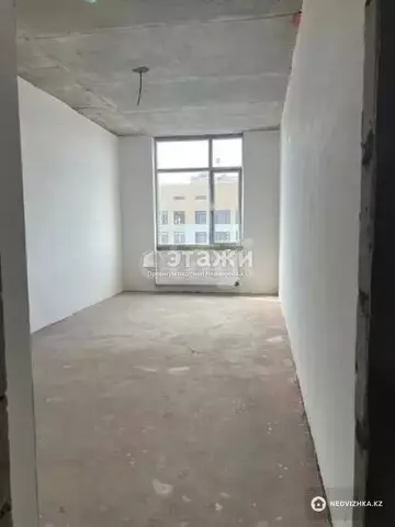 1-комнатная квартира, этаж 12 из 17, 49 м²