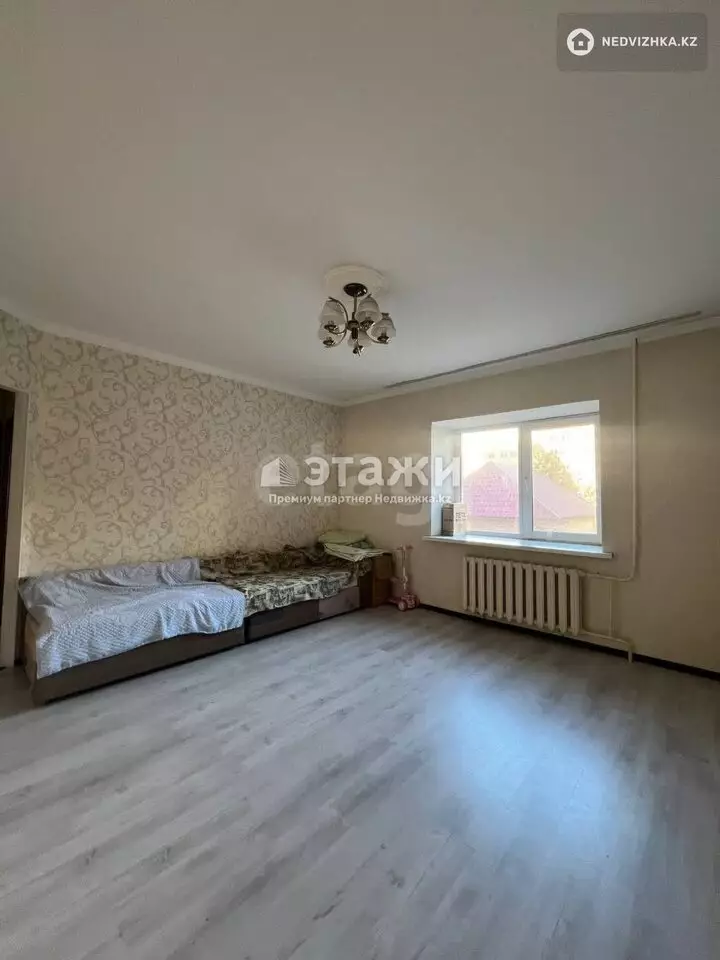 60 м², 2-комнатная квартира, этаж 2 из 9, 60 м², изображение - 1