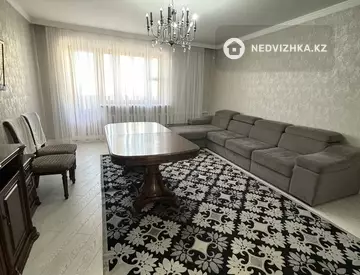 2-комнатная квартира, этаж 9 из 9, 90 м², посуточно