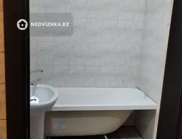 2-комнатная квартира, этаж 4 из 9, 56 м²