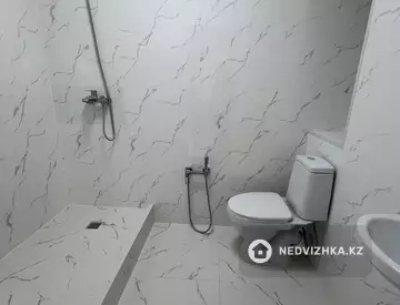 4-комнатная квартира, этаж 1 из 9, 135 м²