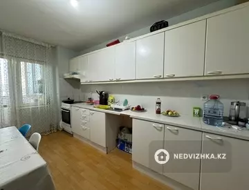 2-комнатная квартира, этаж 12 из 24, 72 м²