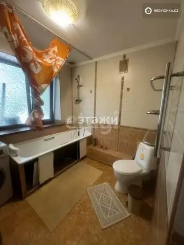 2-комнатная квартира, этаж 4 из 4, 42 м²