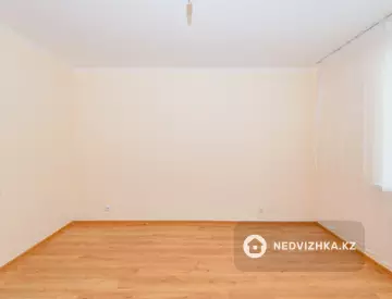 2-комнатная квартира, этаж 5 из 9, 64 м²