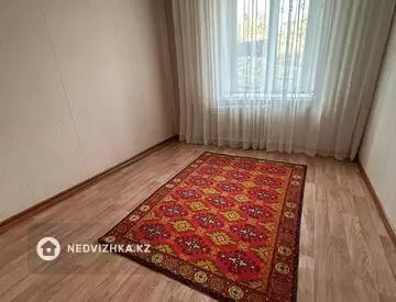 3-комнатная квартира, этаж 2 из 6, 60 м²