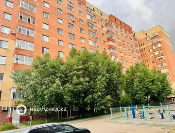 2-комнатная квартира, этаж 2 из 10, 65 м²