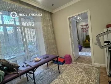 70 м², 3-комнатная квартира, этаж 2 из 10, 70 м², изображение - 0