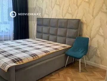 3-комнатная квартира, этаж 2 из 10, 70 м²