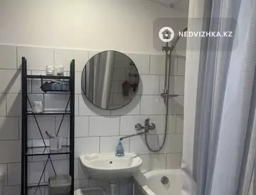 1-комнатная квартира, этаж 2 из 5, 40 м², на длительный срок