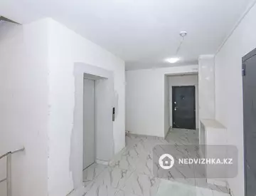 70.3 м², 3-комнатная квартира, этаж 2 из 9, 70 м², изображение - 25