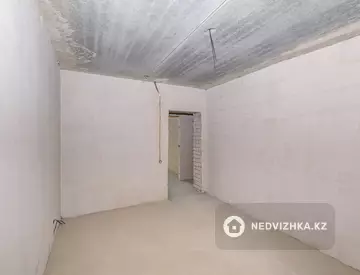 70.3 м², 3-комнатная квартира, этаж 2 из 9, 70 м², изображение - 8