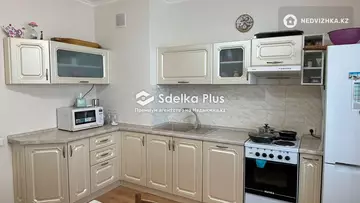 3-комнатная квартира, этаж 3 из 5, 85 м²