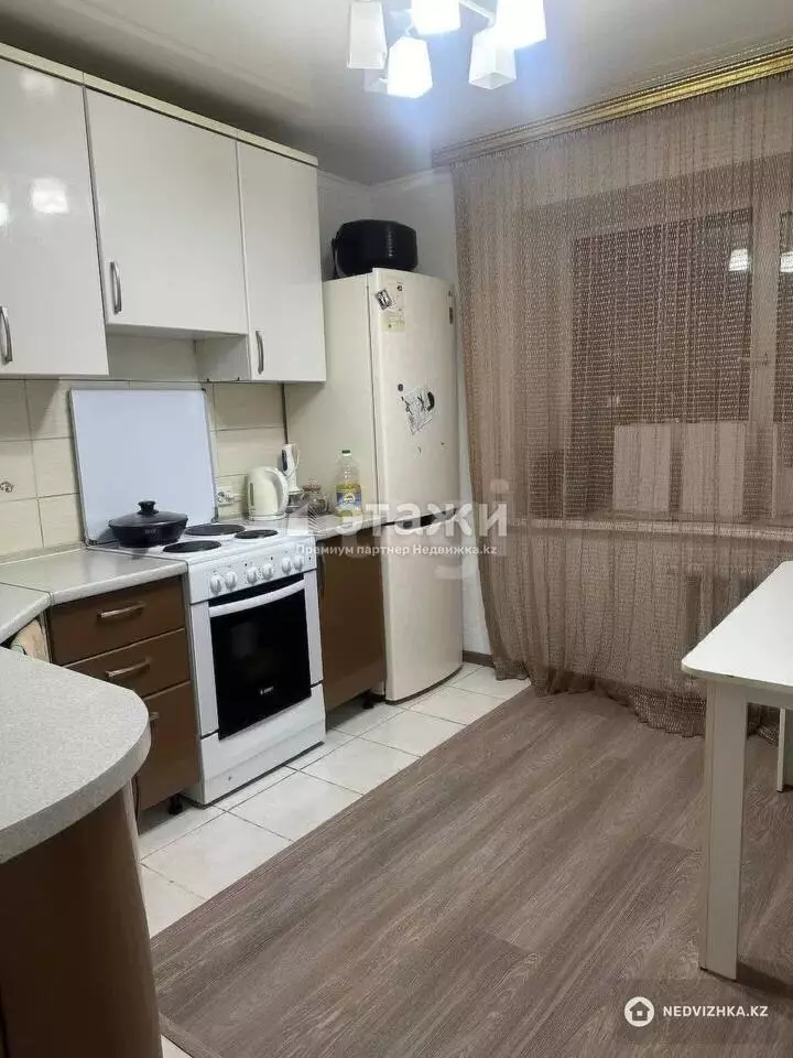 93.4 м², 3-комнатная квартира, этаж 2 из 5, 93 м², изображение - 1