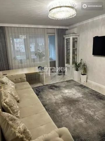 4-комнатная квартира, этаж 1 из 7, 130 м²