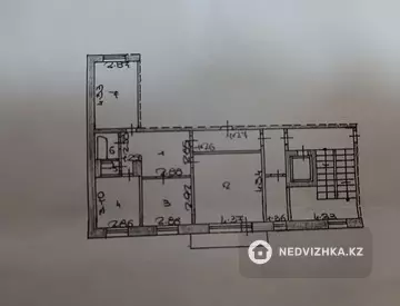 3-комнатная квартира, этаж 2 из 10, 64 м²