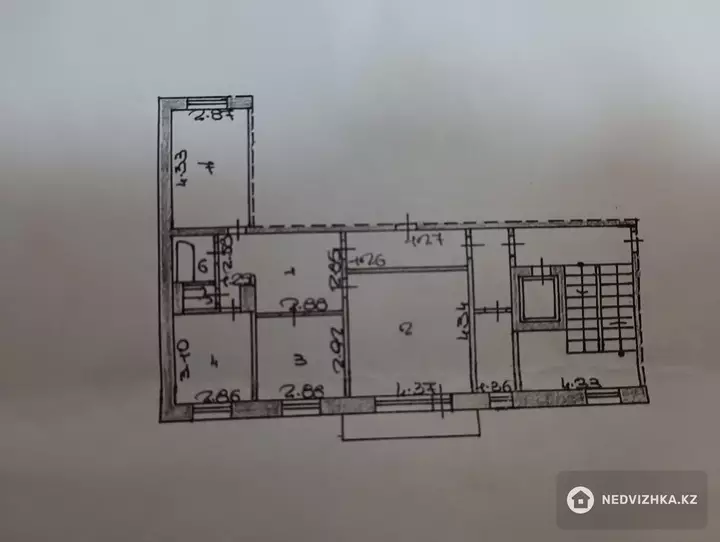 63.8 м², 3-комнатная квартира, этаж 2 из 10, 64 м², изображение - 1