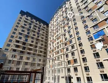 2-комнатная квартира, этаж 10 из 18, 56 м²