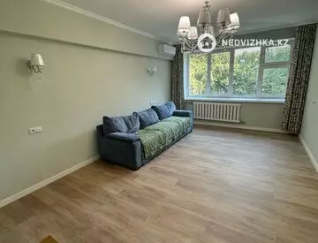 2-комнатная квартира, этаж 3 из 5, 62 м²