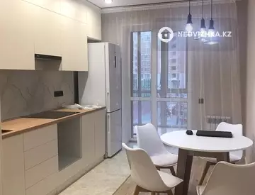 2-комнатная квартира, этаж 2 из 12, 53 м², на длительный срок