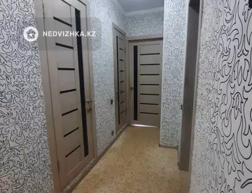 4-комнатная квартира, этаж 8 из 9, 78 м²