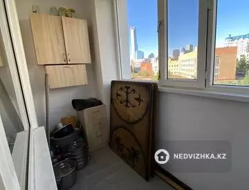 2-комнатная квартира, этаж 4 из 10, 65 м²