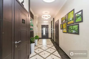 3-комнатная квартира, этаж 2 из 7, 105 м²