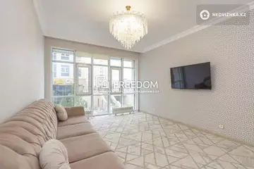 3-комнатная квартира, этаж 2 из 7, 105 м²