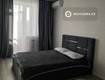 1-комнатная квартира, этаж 1 из 6, 44 м², посуточно