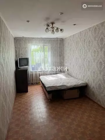 3-комнатная квартира, этаж 4 из 5, 58 м²