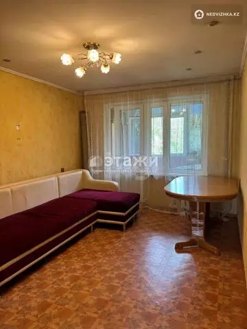 3-комнатная квартира, этаж 4 из 5, 58 м²