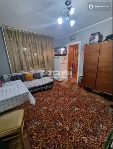 2-комнатная квартира, этаж 4 из 6, 30 м²