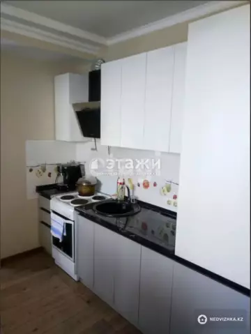 1-комнатная квартира, этаж 13 из 14, 44 м²