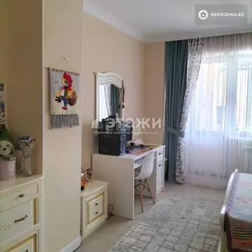 2-комнатная квартира, этаж 9 из 13, 78 м²