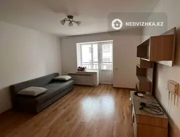 1-комнатная квартира, этаж 4 из 9, 36 м²