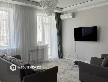 4-комнатная квартира, этаж 3 из 7, 120 м²