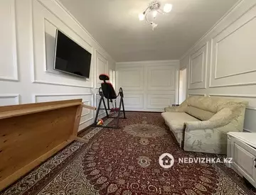 2-комнатная квартира, этаж 3 из 4, 45 м²