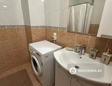 50 м², 1-комнатная квартира, этаж 2 из 14, 50 м², посуточно, изображение - 5