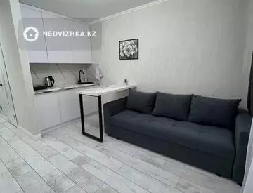 1-комнатная квартира, этаж 2 из 5, 19 м²