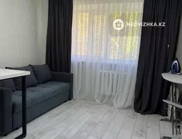 1-комнатная квартира, этаж 2 из 5, 19 м²