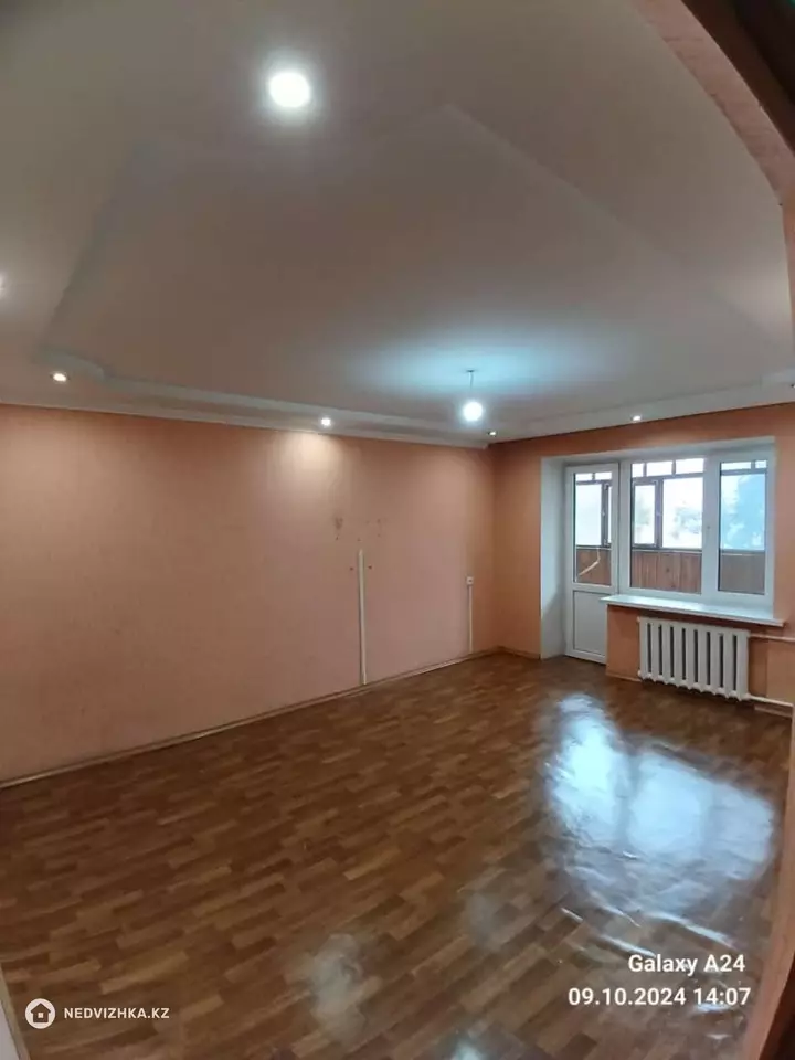 51.6 м², 2-комнатная квартира, этаж 2 из 5, 52 м², изображение - 1